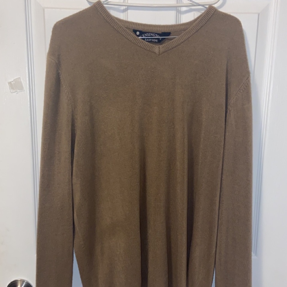 vintage thin crewneck